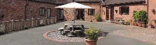 The Manor Coach House Hotel in Worcester