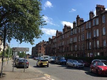 Great Location 2 Bedroom Scotstoun Flat Hotel in Glasgow