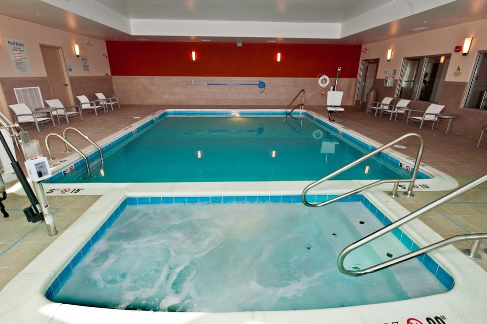 Holiday Inn Express & Suites Columbus-Easton Area By IHG Hotel in Ohio