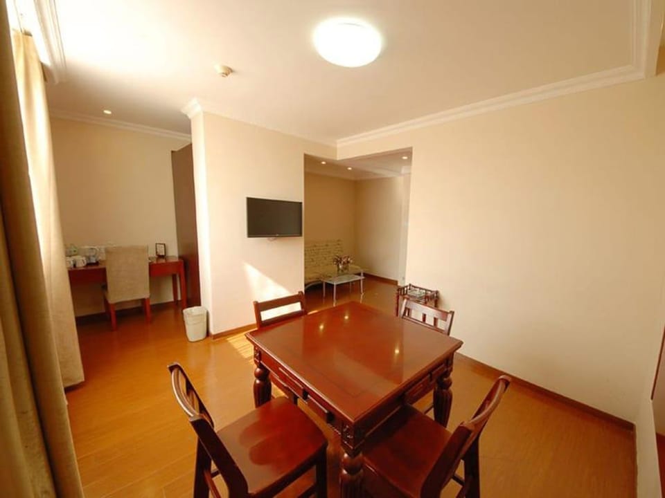 GreenTree Inn Jingjiang Bus Station Express Hotel Hotel in Suzhou