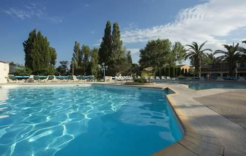 SOWELL HÔTELS L'Olivier Hotel in Arles