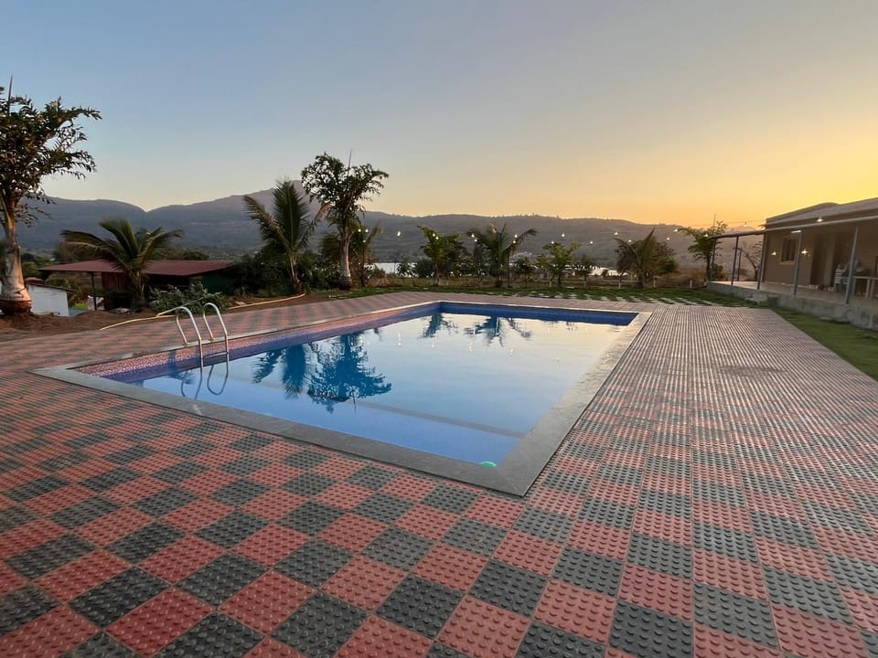 Shreesha Resort Hotel in Maharashtra