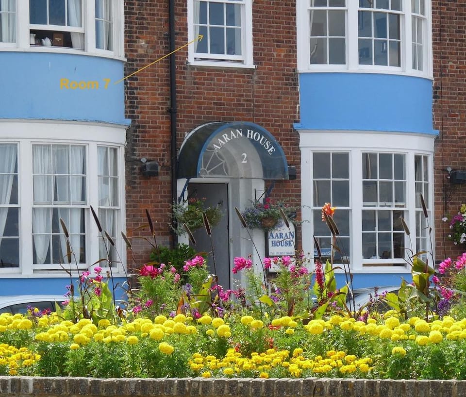 Aaran Guesthouse Hotel in Weymouth