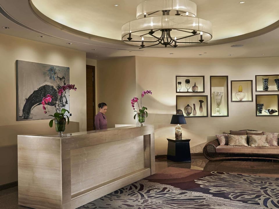 Raffles Makati Hotel in Pasay