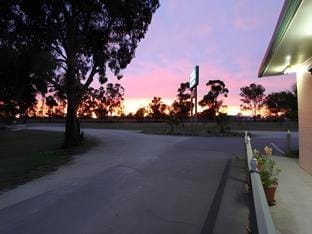 Lazy River Motor Inn Motel in Swan Hill