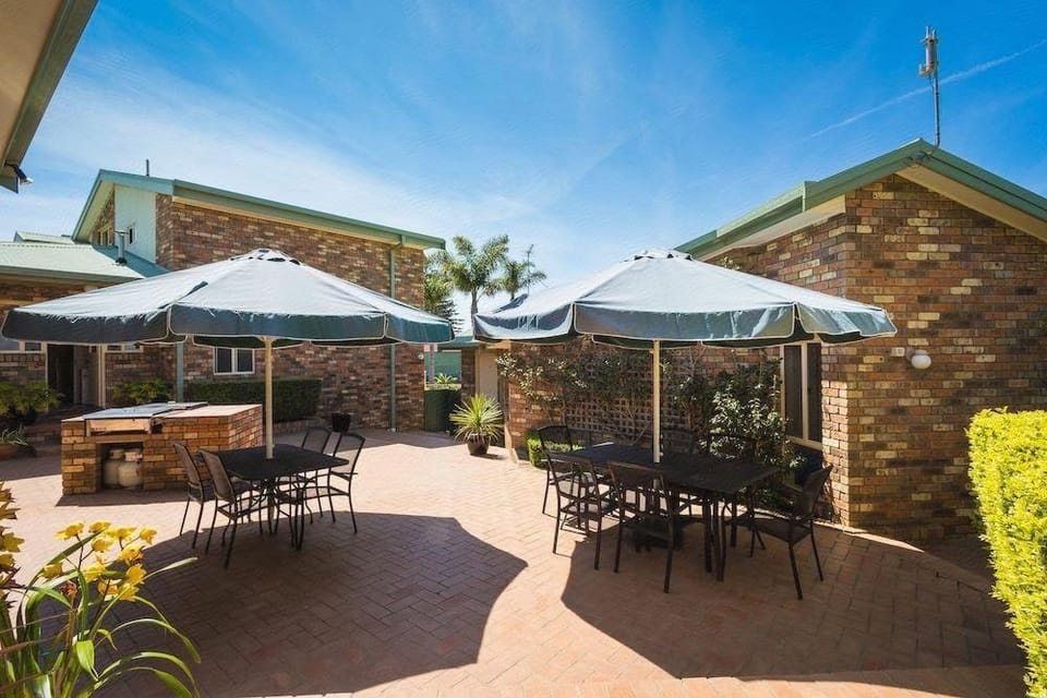 Captain's Quarters Villas Resort in Bermagui