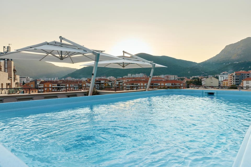 Hotel Diplomat by Aycon Hotel in Budva