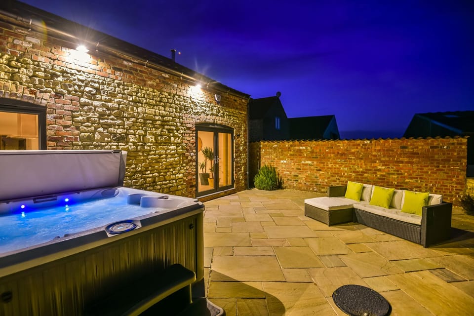 Immaculate 4-bed Cottage in Lincoln Hotel in West Lindsey District