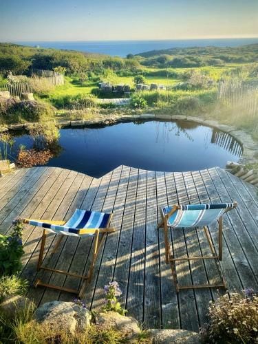 La Bulle d'EMBRUNS d'HERBE Hotel in Finistere