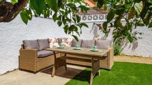 Cozy Garden Apartment in Fuengirola's Great Spot Hotel in Fuengirola