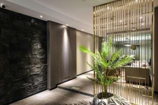 MIJU HOUSE Gubei-a small white building beside Shanghai oil painting sculpture institute Hotel in Shanghai