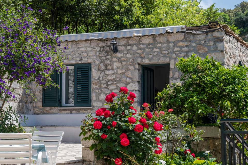 Villa Doris Hotel in Dubrovnik-Neretva County