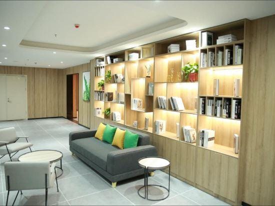 Shankee Tea Style Hotel (Suqian Hubin Xinqu Santai Mountain Park) Hotel in Jiangsu