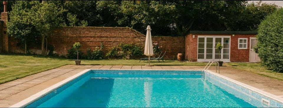 Brampton Grange Hotel in Daventry District