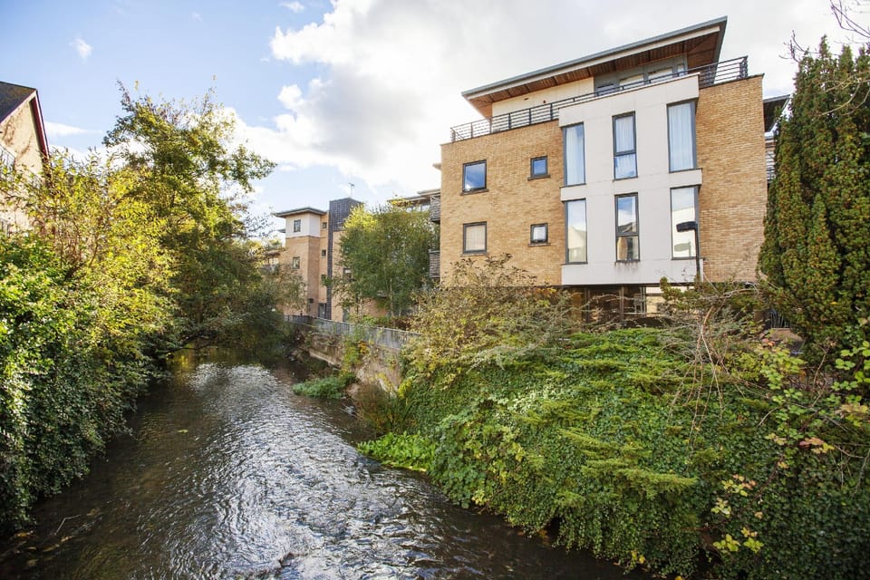 The Wesley Luxury City Apartment Hotel in Oxford