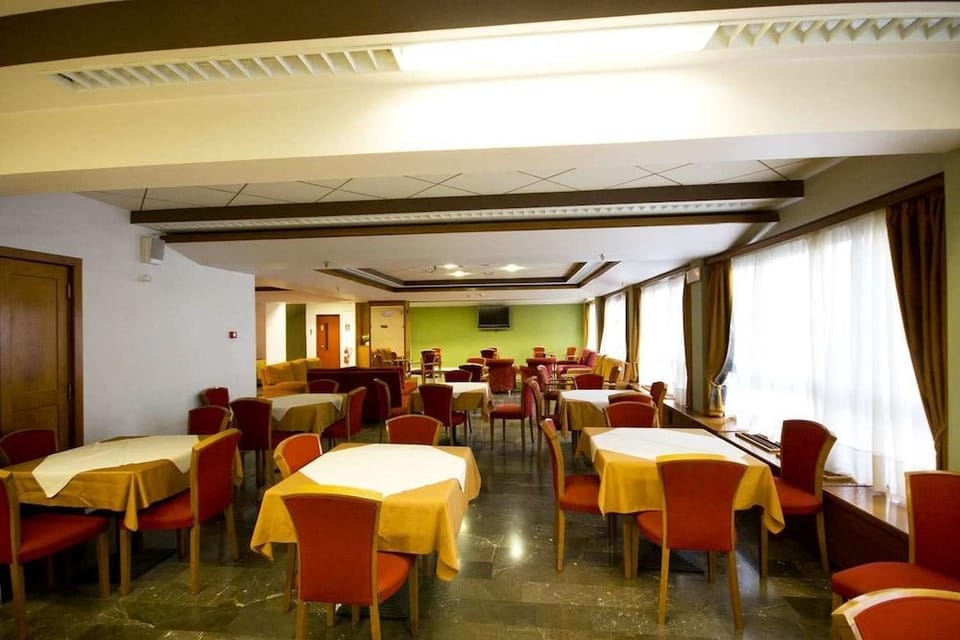 Diana Hotel Hotel in Decentralized Administration of the Aegean