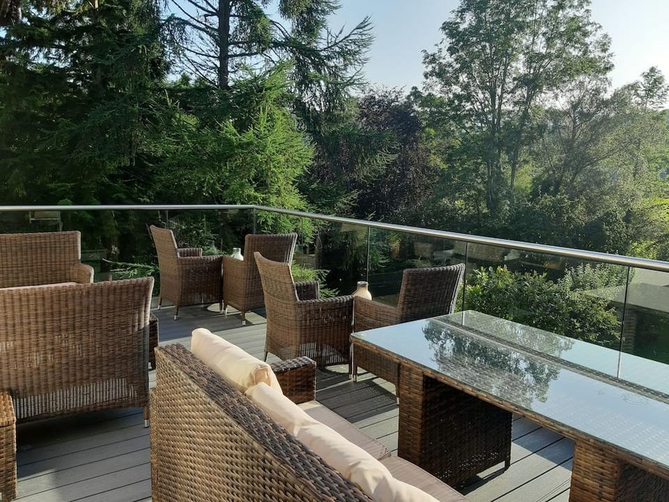 Tir-y-Coed Country House Hotel in Wales