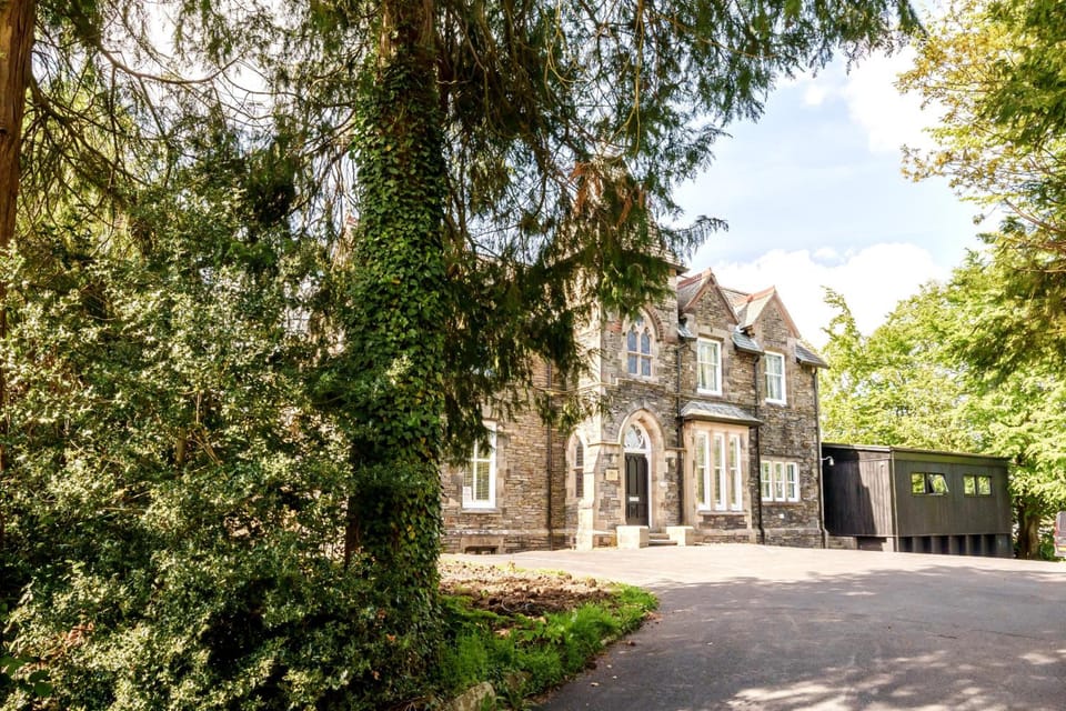 The Governance Apartments Hotel in Windermere