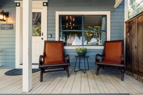 The Matriarch Suites- Downtown Ashland, OR Hotel in Ashland