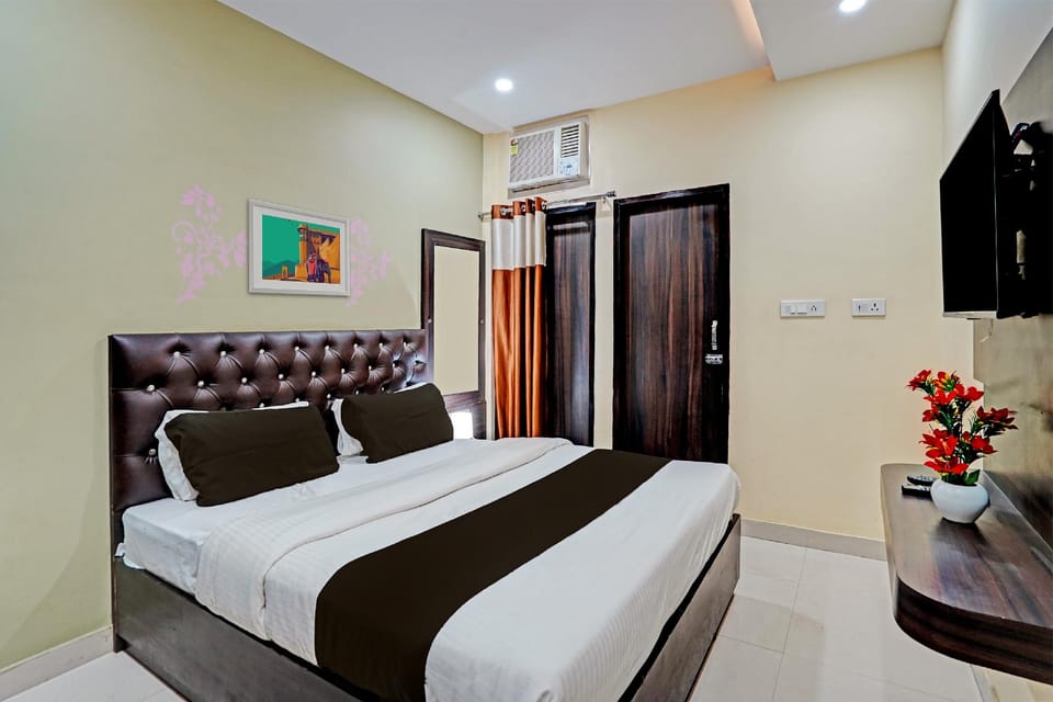 Hotel O MVD Inn Gomti Nagar Inn in Lucknow