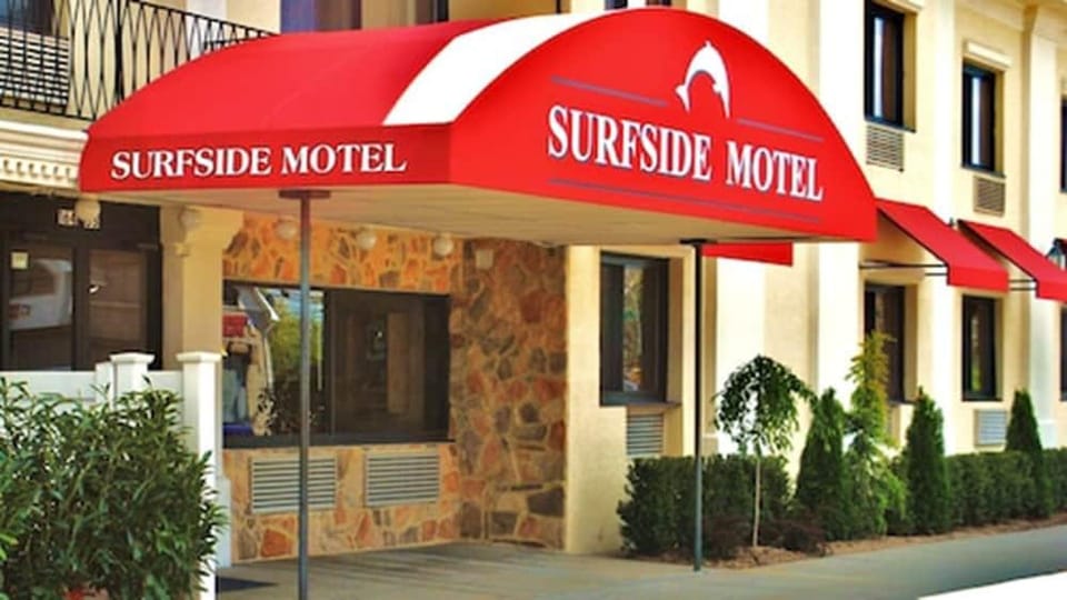 Surfside Motel Hotel in Howard Beach