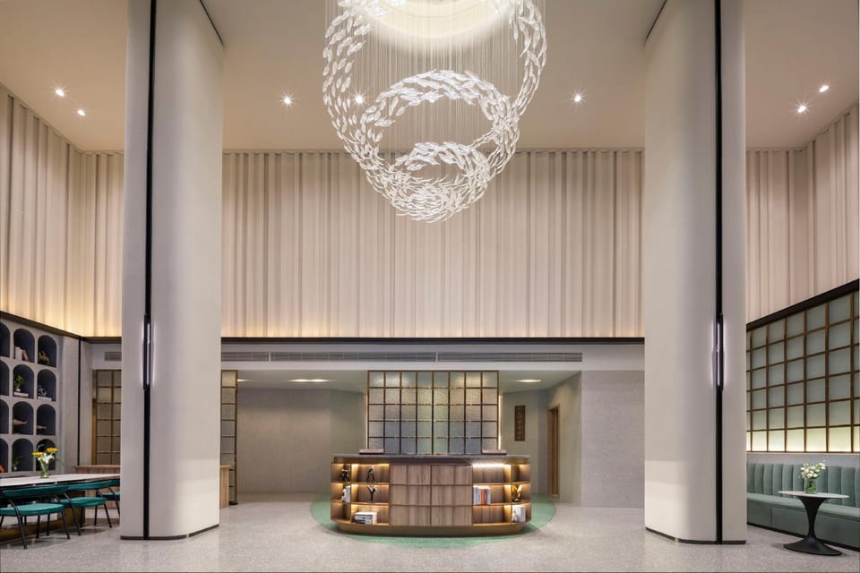 Kaiyuan Yiju Hotel, Deqing High-speed Railway Station, Moganshan Hotel in Hangzhou