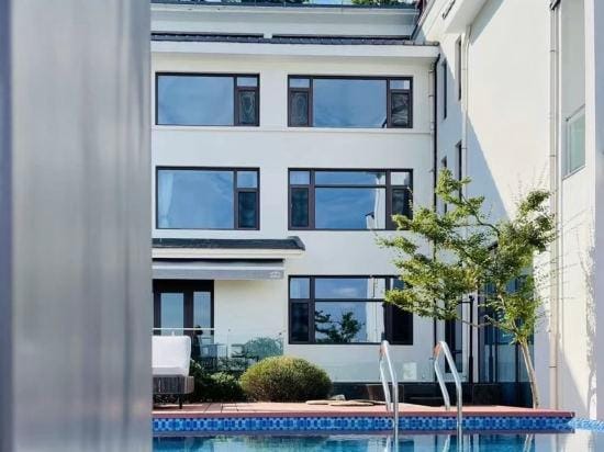 MOGAN SHESHE RESORT Hotel in Zhejiang