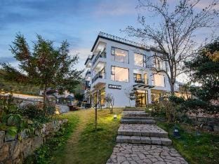 Jingyun Mountain Lodge, Mount Mogan Hotel in Zhejiang
