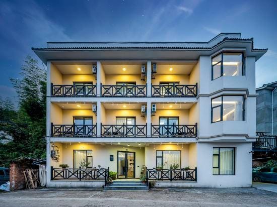 Guiyu Moganshan Hot Spring Villa Hotel in Zhejiang
