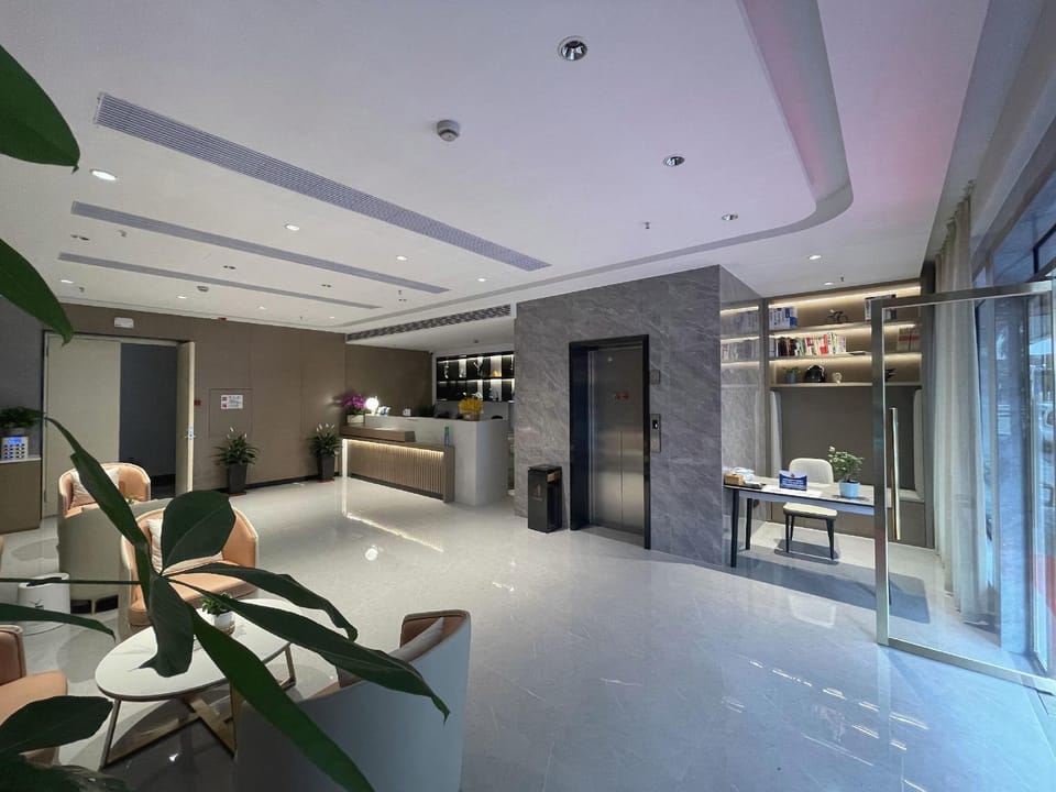 QIUTIAN TONGHUA hotel Hotel in Zhejiang