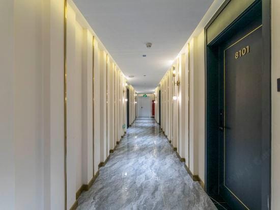 QiaoYi i Electronic Sports Hotel (Ningbo Ninghai Exhibition Center) Hotel in Zhejiang