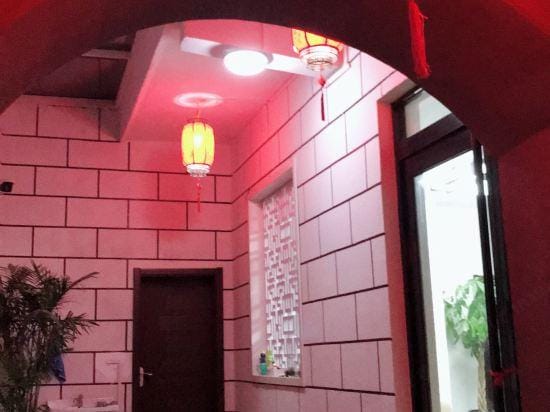 Luzhou 37 Degree Inn Hotel in China