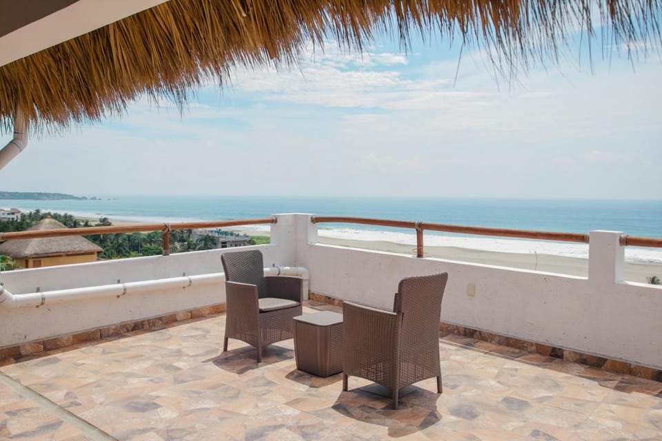 Grand Casalet Hotel in Brisas de Zicatela