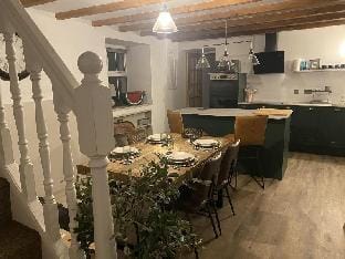 No 4 old Post Office row Isle of Skye - Book Now! Hotel in Scotland