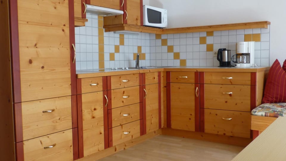 Gastehaus Manuela - Familie Rantner Hotel in Seefeld