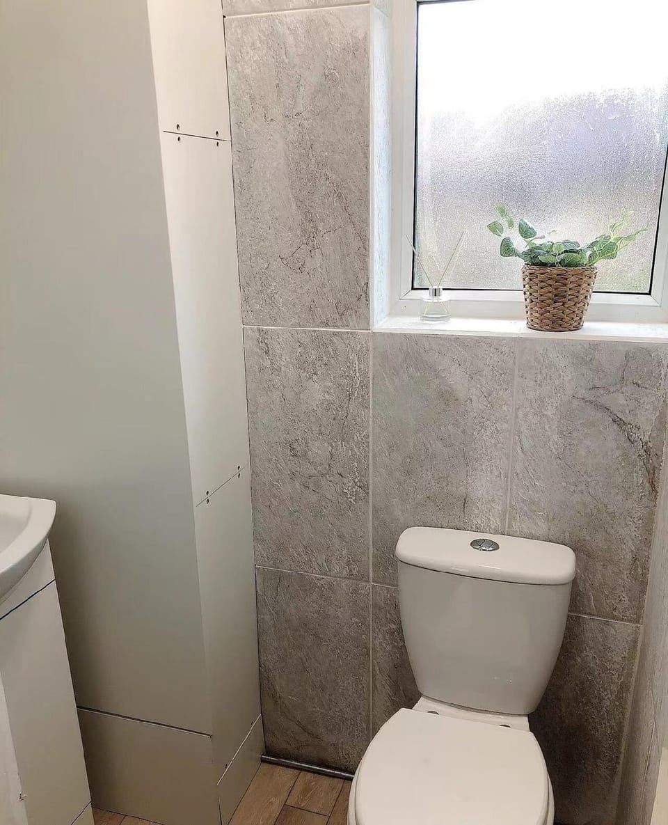 Modern 3 bedrooms house with 6 guests Hotel in Sheffield