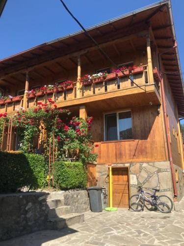 Guest House Roden Dom Hotel in Plovdiv Province
