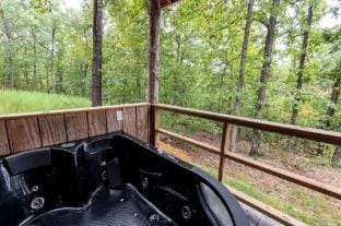Windstorm Cabin Hotel in Buffalo River