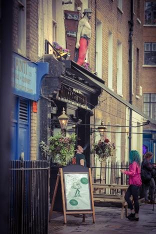 Warren st Apt Hotel in London Borough of Islington