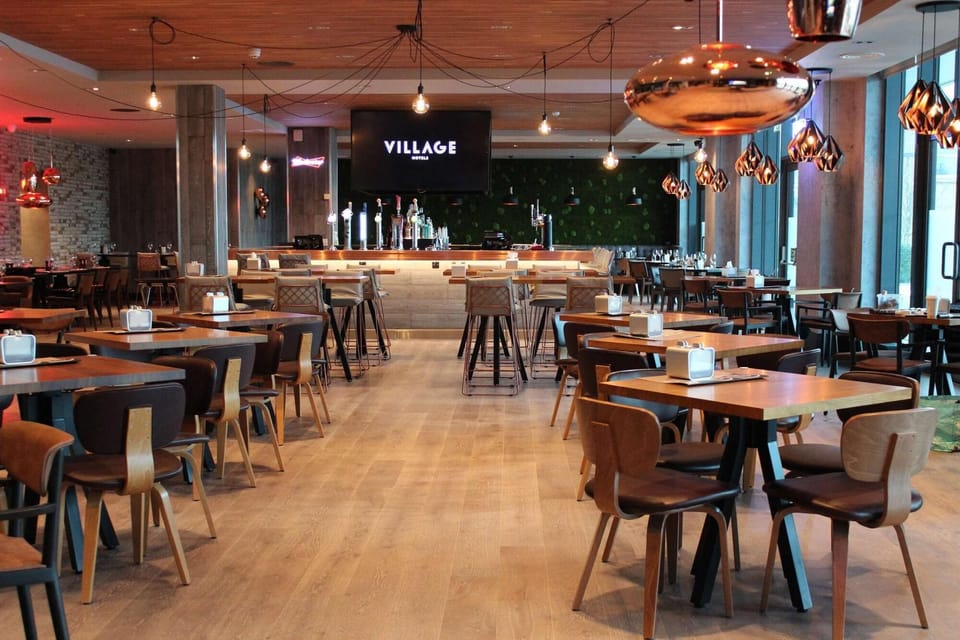 Village Hotel St Davids Nr Chester Hotel in Wales
