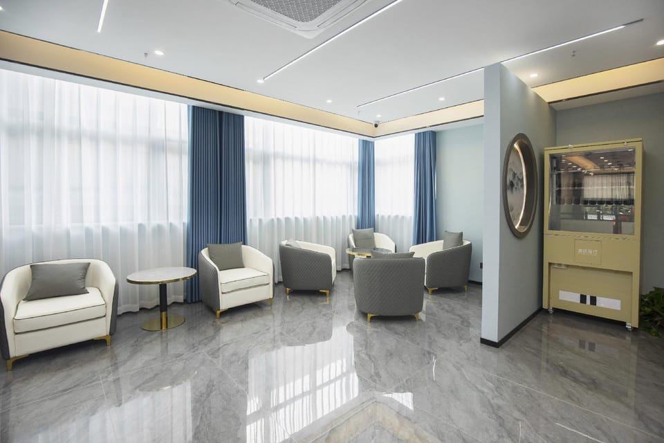 Qingmu Platinum Hotel (Jintan Economic Development Zone) Hotel in Jiangsu