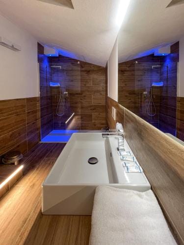 M14 RESIDENZA BASSANELLO Hotel in Padua