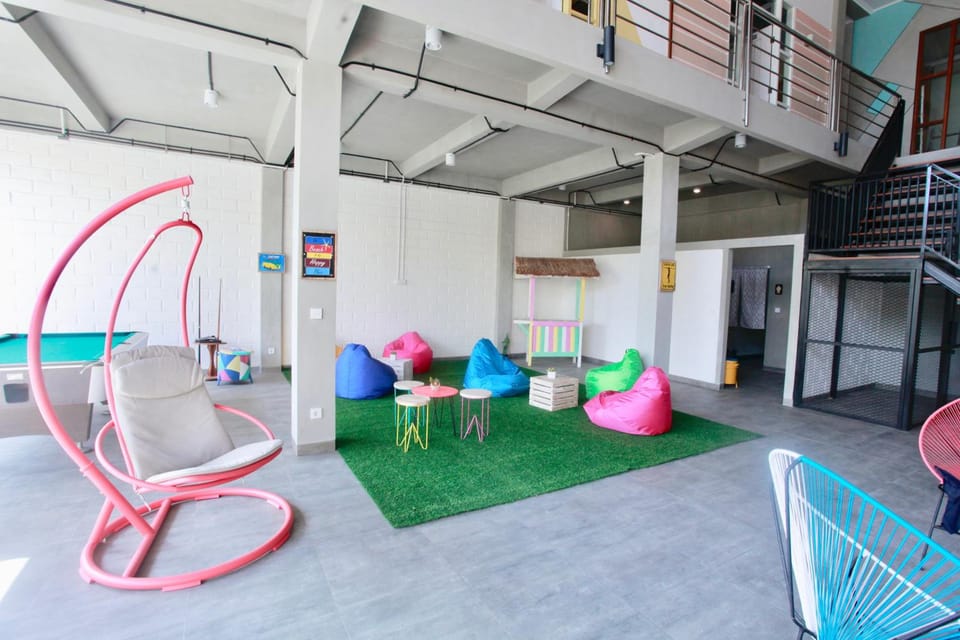Shared lounge/TV area