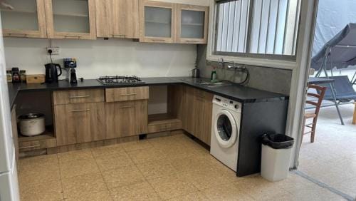 Unique City Hostel 100 meters from Beach Hostel in Larnaca