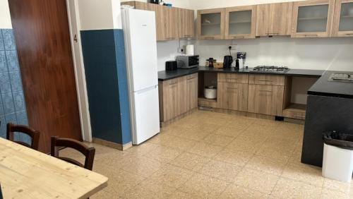 Unique City Hostel 100 meters from Beach Hostel in Larnaca