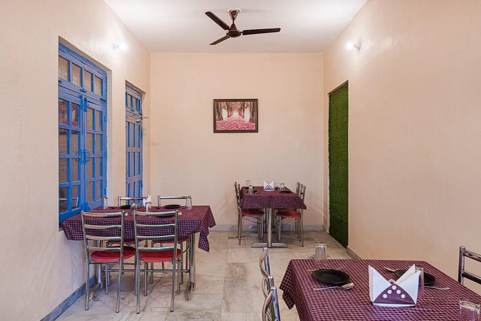 Perchwood Bhimtal Hotel in Uttarakhand