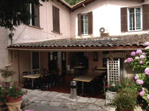 Hostellerie du loup Hotel in Cagnes-sur-Mer