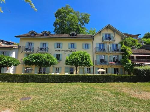 Hotel La Riviera Victoria Hotel in Haute-Savoie