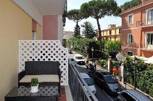 Central apartment Stella House Hotel in Massa Lubrense