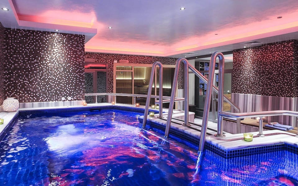 Hot tub